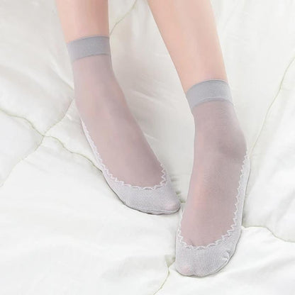 🎁Invisible Slip-resistant Crystal Silk Socks