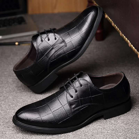 Men’s Checkered Pattern Casual Business Leather Shoes