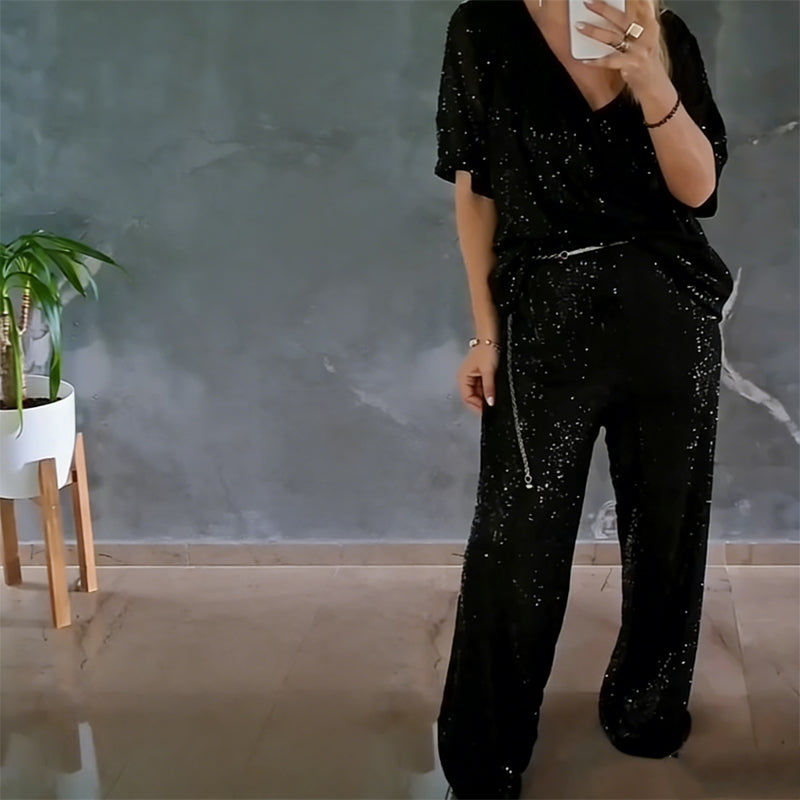 Women's leisure suit with V-neck and sequins